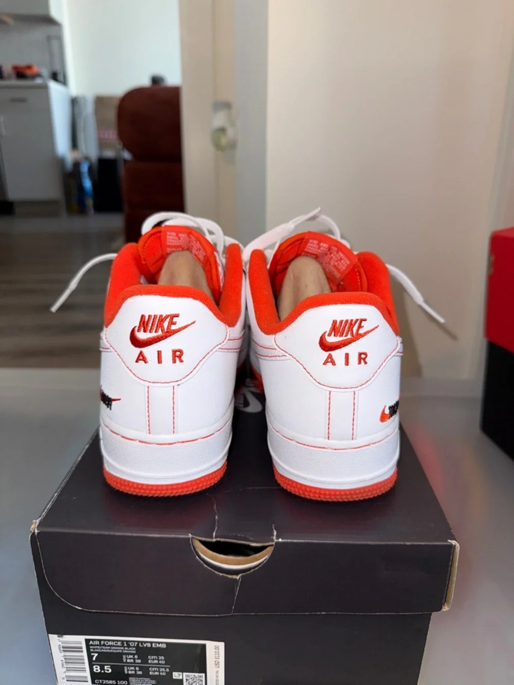 Air Force 1 Low Rucker Park - Picture 2 of 7